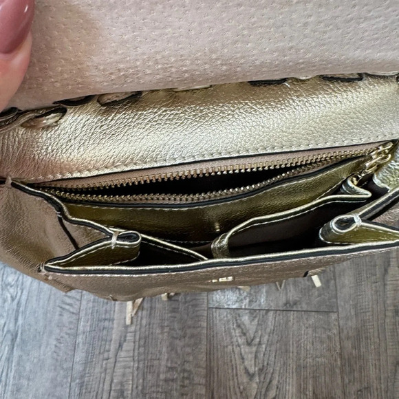 Laiwa Nouveau Gold Fringe Crossbody Bag - Picture 7 of 7